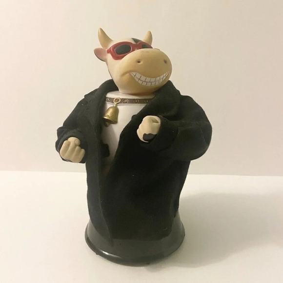 Animated Cow Flasher Yodeling Musical Battery Operated 9 Inch Tall Cow  Joke Toy - Picture 12 of 16
